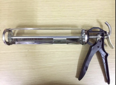 Cận cảnh đầu súng bắn keo inox chất lượng cao